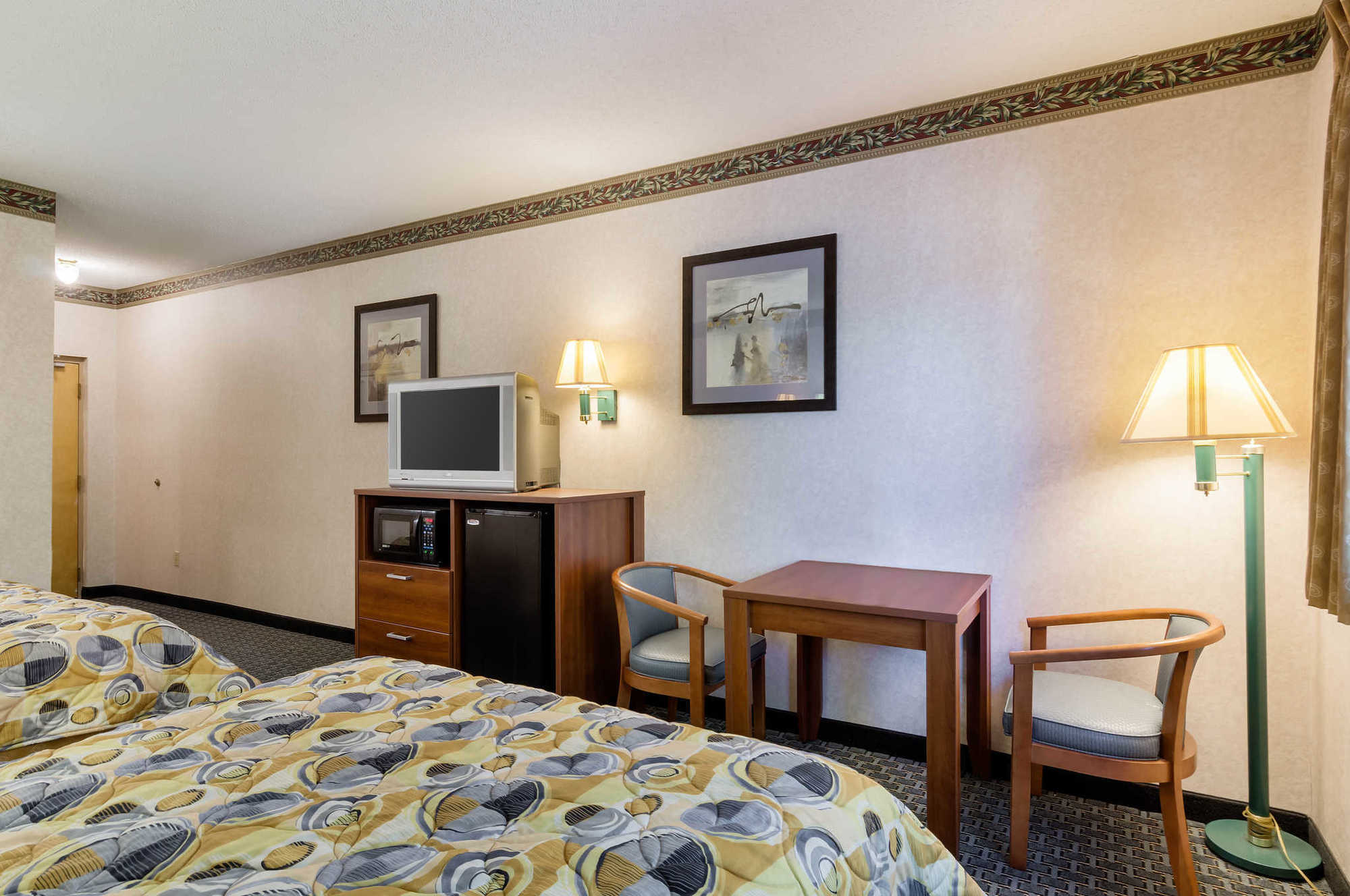 Econo Lodge West Springfield Ruang foto